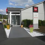 Ibis Issoire
