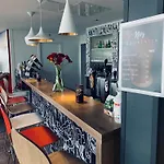 Otel Ibis 3*