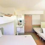 Ibis 3*