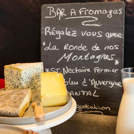 Ibis 3* Issoire