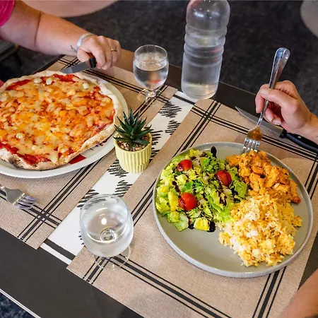 Ibis 3* Issoire