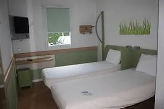 Ibis Hotel