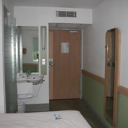 Ibis Hotel