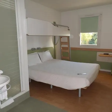 Ξενοδοχείο Ibis 3*