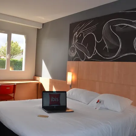 Ibis 3*